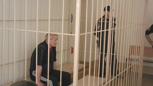 В Новосибирской области против главы района, члена «Единой России» Виктора Функа возбудили уголовное дело