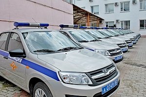 Группы задержания вневедомственной охраны Республики Крым получили 12 новых автомобилей