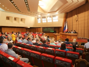 В Госсовете внесли изменения в закон о бюджете РК