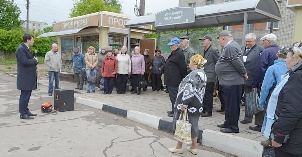 Продолжаются встречи депутата-коммуниста Олега Лебедева с жителями Тульской области