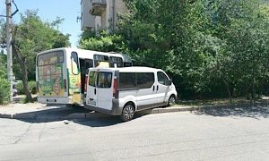 В Севастополе в ДТП попали микроавтобус и маршрутка