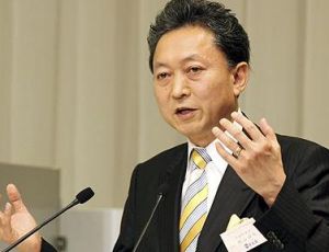 Экс-премьер Японии намерен рассказать всему миру о том, что происходит в Крыму