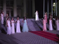 В воскресенье в Судаке произойдёт гранд-шоу всех участниц конкурса «Королева Крыма 2016»