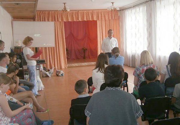 Владимир Поздняков поддержал благотворительную акцию «Подари детям радость», организованную студентами Забайкальского государственного университета