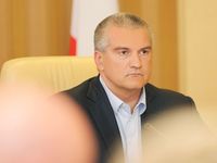 Сергей Аксёнов настаивает на полном запрете деятельности коллекторов