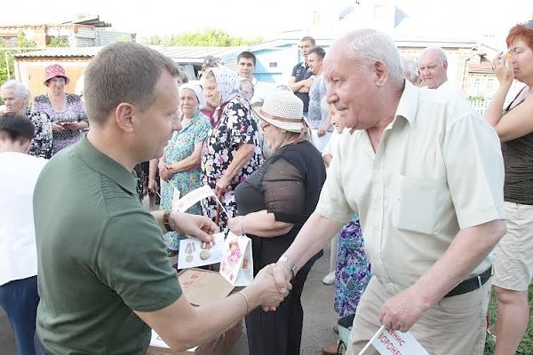 Денис Вороненков встретился с жителями деревни Новая в Нижнем Новгороде