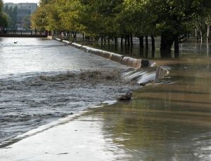 Керчь парализована – прорвало водопровод