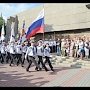 Около 100 призывников ЧФ приняли военную присягу у мемориала защитникам Севастополя