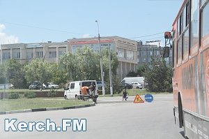 В Керчи восстанавливают дорогу после ремонта водовода на КУОРе
