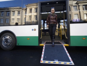 Аксенов: Новые автобусы выпустят на маршруты до 1 августа