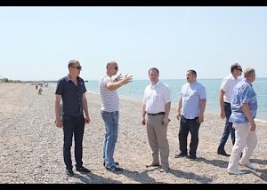 Крымским депутатам больше всего понравились пляжи в Новофёдоровке
