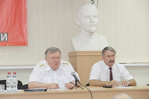 В Крымском рескоме КПРФ состоялась встреча с Владимиром Петровичем Комоедовым