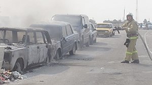 Несколько автомобилей сгорели на Чонгаре в минувшие выходные