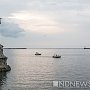 В Севастопольской бухте поднимут два затонувших корабля