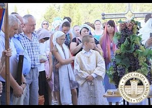 В праздник Преображения освятили виноград «Массандры»