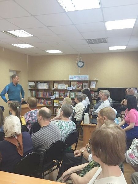 Нижегородская область. Денис Вороненков проводит встречи, несмотря на противодействие местных властей