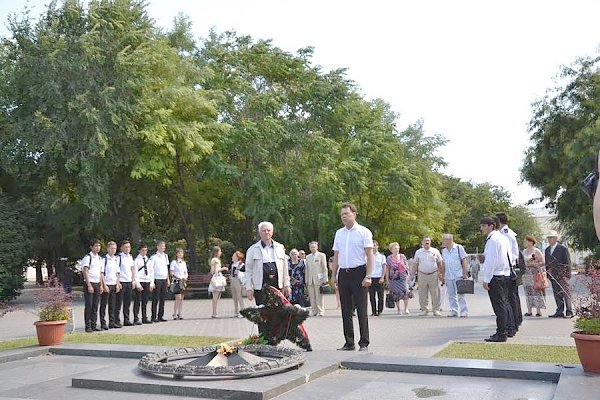 Николай Арефьев в Астрахани принял участие в мероприятиях в честь Дня победы над Японией