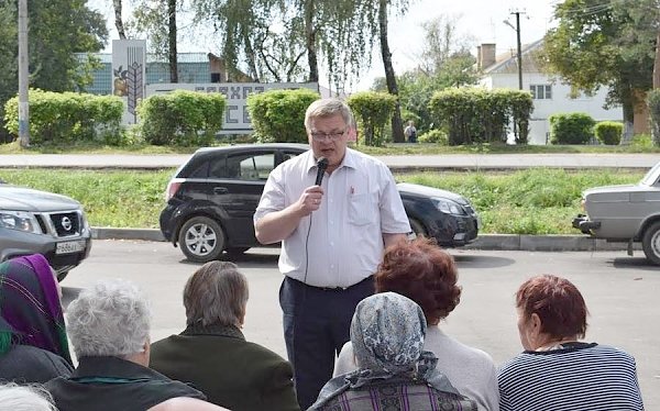 Встречи кандидата в депутаты Московской областной Думы от КПРФ Александра Наумова с жителями городского округа Кашира