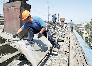 В Крыму льготникам компенсируют оплату взносов на капремонт