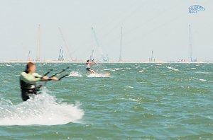 В Керчи состоялся второй фестиваль водных видов спорта «Крымский мост»