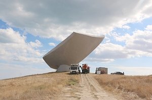 На керченском памятнике «Парус» провели противоаварийные работы