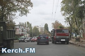 В Керчи столкнулись КАМАЗ и «LADA»