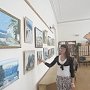 В Центральной городской библиотеке Симферополя проходит выставка пейзажей крымского художника Олега Ушакова