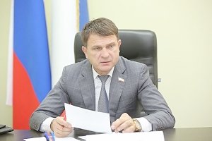 Леонид Бабашов: Крымский парламент выступает за освобождение отдельных категорий граждан от уплаты взносов на капремонт