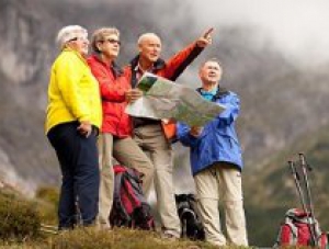 Пенсионеры станут туристами