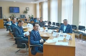 Перспективы развития жилищного строительства обсудили в крымском парламенте
