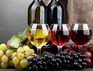 Минсельхоз лоббирует минимальную цену на «тихое» вино: 250 рублей за бутылку