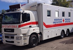В Севастополь отправили мобильный медицинский комплекс