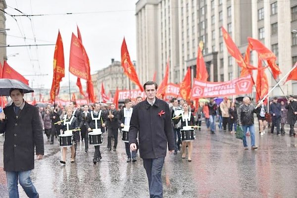 Рядом с верными друзьями можно быть уверенным в победе. По страницам газеты «Правда Москвы»