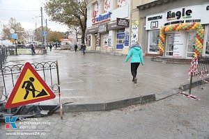 Реконструкция центра Крымской столицы идёт в темпе, удобном рабочим. ФОТОФАКТ