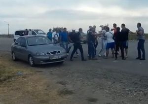 Украинские пограничники позвали на помощь «нацгвардию», чтобы справится с беспределом армянских таксистов на Чонгаре