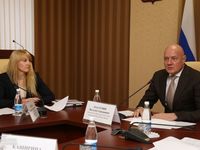 Виталий Нахлупин: Благодаря совместной работе всех органов власти жители Крыма получили земельные участки под индивидуальное жилищное возведение
