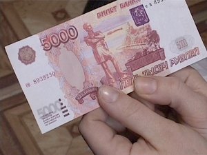 Путин поручил выплатить всем пенсионерам по 5 тыс. рублей