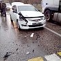 В Керчи столкнулись три автомобиля, один участник аварии – скрылся