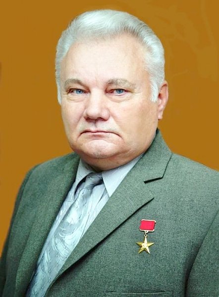 Коммунисты Курганы чествовали Героя Социалистического Труда Ю.И. Набатникова