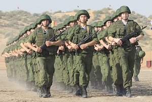 Путин подписал указ о признании воинских званий контрактникам из Крыма