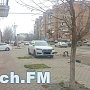 В Керчи «Audi» припарковался на тротуаре