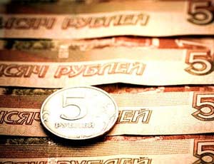 ПФР задержит выплату 5 тысяч рублей части пенсионеров из-за нехватки денег