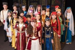 Бальбек: права крымских татар в Крыму никто не ущемляет