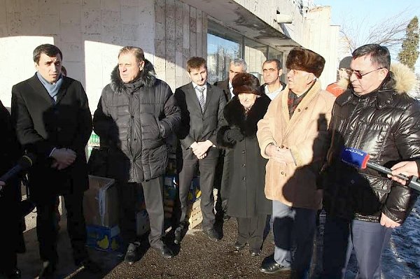 При поддержке депутата Госдумы А.Ж. Бифова коммунисты Кабардино-Балкарии отправили следующий груз гуманитарной помощи для жителей ДНР и ЛНР