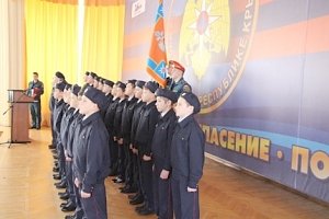 Первые погоны юных кадетов