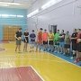 В Орле прошёл предновогодний турнир по волейболу