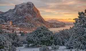 В понедельник в Крыму до 7 градусов мороза, снег