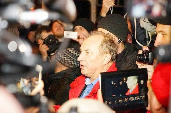 КПРФ оспорит в суде решение Мосгордумы о том, что встречи депутатов с избирателями необходимо согласовывать как митинги