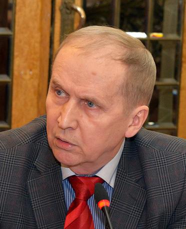 Лидер ивановских коммунистов В.В. Кленов на расширенном заседании обкома КПРФ подвел итоги 2016 года