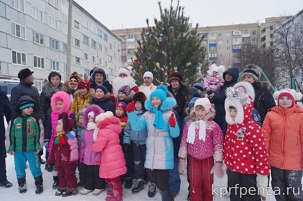 Георгий Камнев подарил кузнечанам праздник